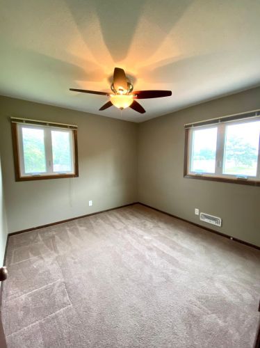 4518 142nd St, Saint Paul MN  55124-7713 exterior