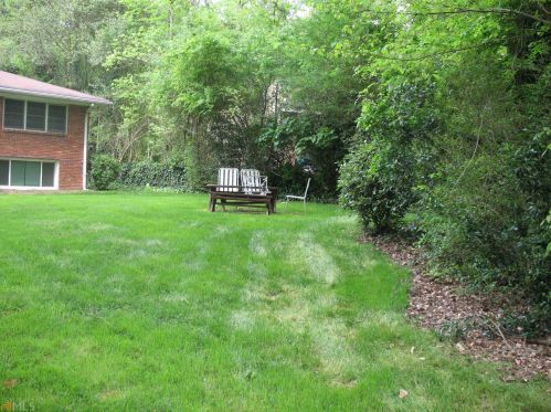 2716 Collier Dr, Atlanta GA  30318-7264 exterior