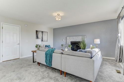 4077 Kirk Ct, Denver CO  80013-6019 exterior