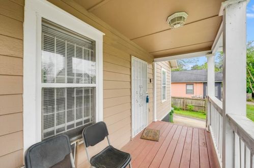 64 Hatcher Ave, Atlanta GA  30315-1716 exterior