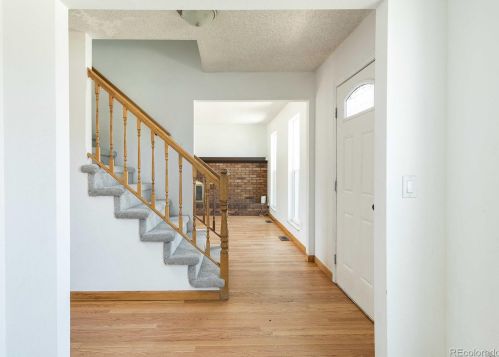 2418 Dawson Way, Aurora CO  80014-2412 exterior