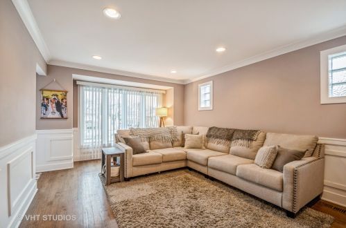 3529 Paris Ave, Chicago, IL 60634-2939
