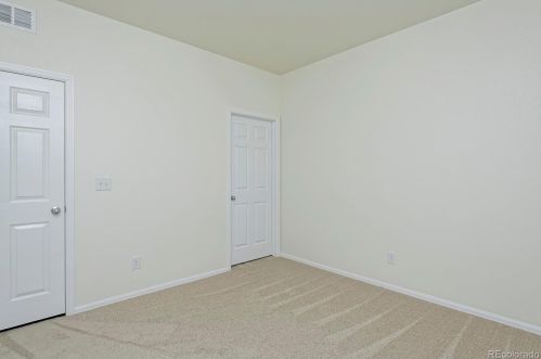 1821 Jade Ave, Denver CO 80603-5867 exterior