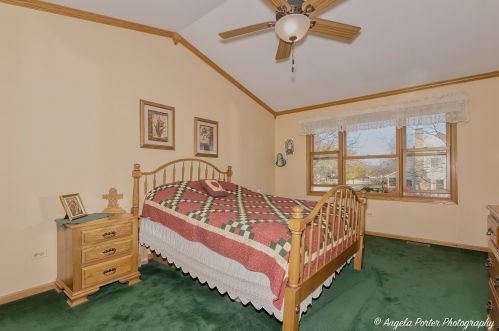 802 Elm St, Pingree Grove IL  60140-8367 exterior