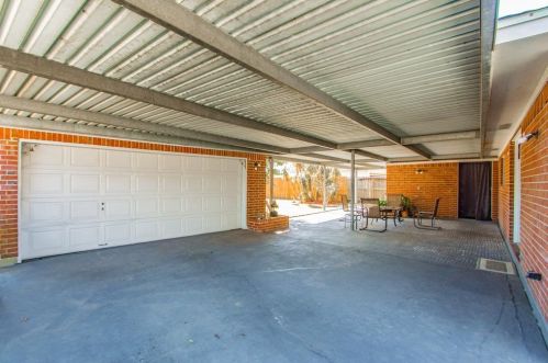 244 Bastrop St, Angleton TX 77515-4106 exterior