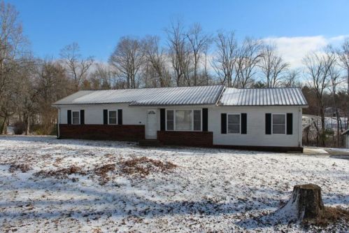 2421 Tinchtown Rd, Jamestown, TN 38556-7405