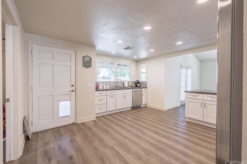 42336 La Gabriella Dr, Lancaster CA 93536-4388 exterior