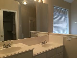 6217 Reddenson Dr, Fort Worth TX  76132-5049 exterior