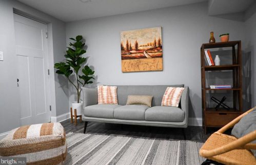 10208 Calumet Dr, Silver Spring MD  20901-4602 exterior