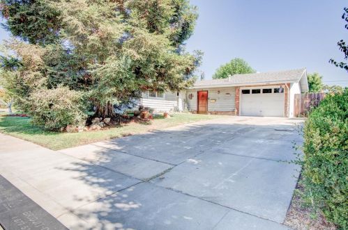 7119 Witchinghour Ct, Citrus Heights, CA 95621-3750