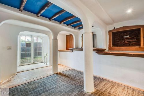 1128 Marion Dr, Glendale CA  91205-3713 exterior