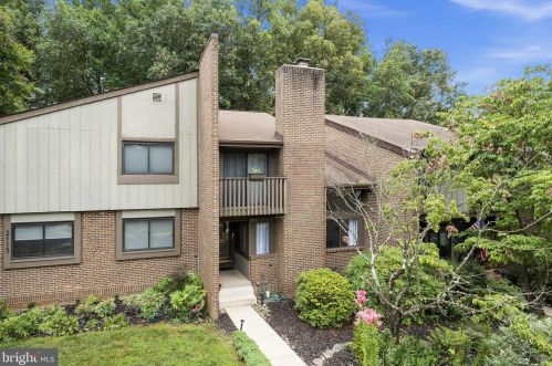 2117 Glencourse Ln, Herndon, VA 20191-1316