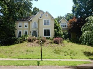 1515 Maplewood Ct, Holly Springs, GA 30189-1552