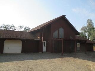 32601 River Knolls Rd, Coarsegold, CA 93614-9598