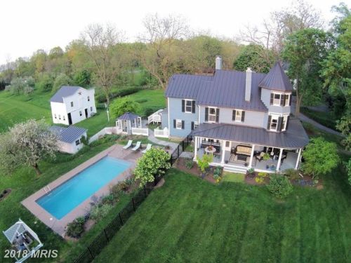 121 Colonial Hwy, Hamilton, VA 20158-9011
