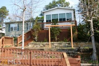 277 Oscar Ln, Jackson, GA 30233-5811