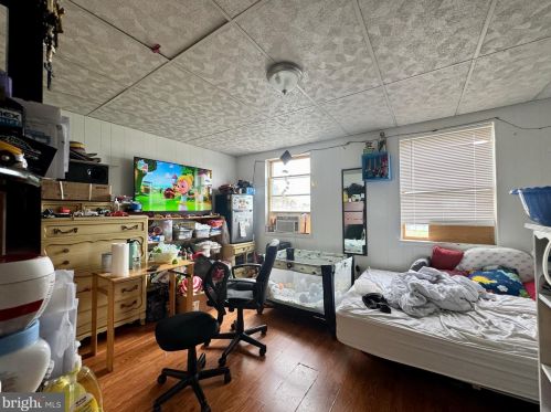 1224 10th St, Philadelphia PA 19147-5040 exterior