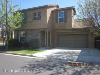 1458 Cortona St, Visalia CA  93291-9796 exterior