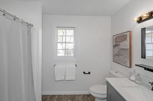 2439 Brantley St, Atlanta GA  30307-2602 exterior