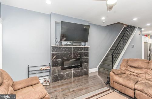 2658 Colorado St, Philadelphia, PA 19132-3823