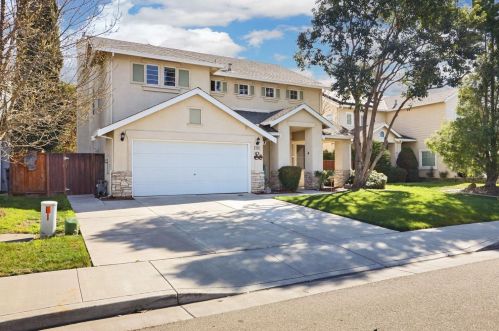 2852 Clover Hill Ct, Tracy, CA 95377-7034