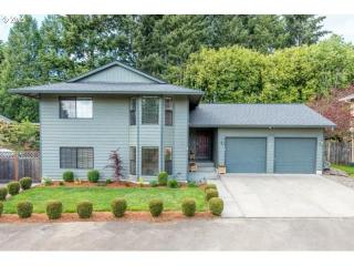 12002 Beckman Ave, Portland OR  97222-4522 exterior