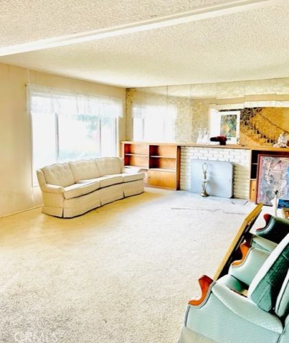 2137 183rd St, Torrance, CA 90504-5402