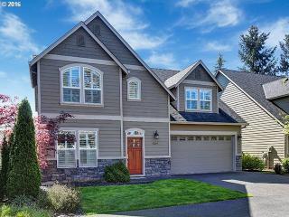 16054 Edward Ct, Beaverton OR  97006-7209 exterior