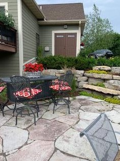 2488 Fieldstone Curv, Saint Paul MN  55129-6209 exterior