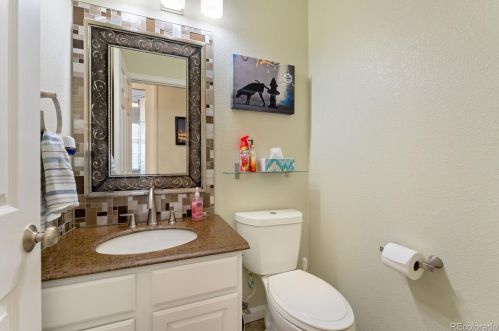 26201 Davies Dr, Denver CO 80016-6103 exterior