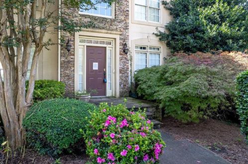 5050 Riverthur Pl, Duluth, GA 30096-2930