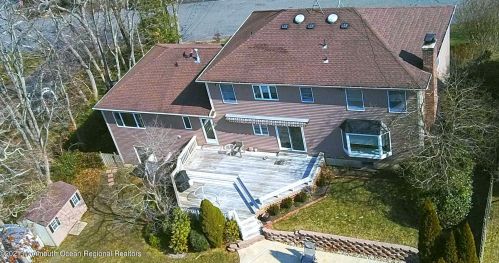 903 Teaberry Ln, Brielle, NJ 08730-1209