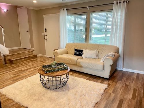 27452 Ponderosa Ct, Hayward CA  94545-4129 exterior