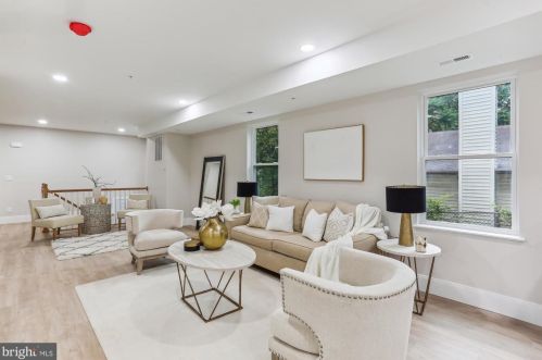 620 Mississippi Ave, Silver Spring MD 20910-5236 exterior