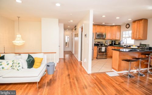 1009 Rosemere Ave, Silver Spring MD 20904-3007 exterior