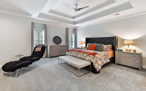 800 Lake Summit Dr, Atlanta GA  30342-1975 exterior