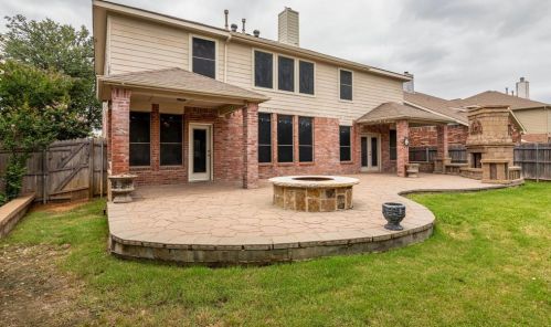 1000 Marlow Ln, Fort Worth, TX 76131-5375