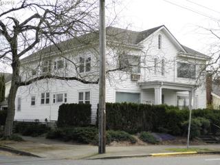3204 26 St, Portland OR  97202-2128 exterior