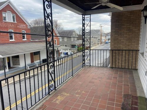 308 Garibaldi Ave, Bangor PA  18013-1353 exterior