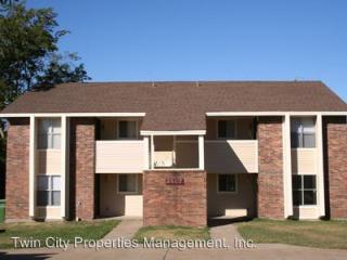 2607 Pecan Knoll St, Bryan TX  77802-2282 exterior