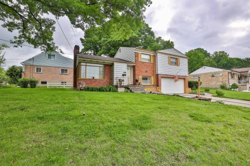 1158 Eastgate Dr, Cincinnati, OH 45231-5728