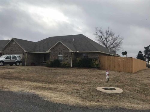 210 210th St, Fletcher, OK 73541