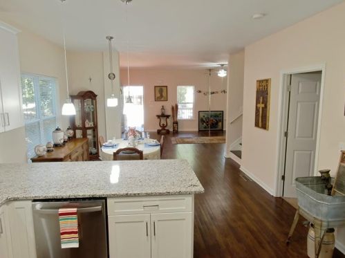 2650 Burton Rd, Atlanta GA  30311-1224 exterior