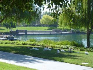 40041 Stowe Rd, Temecula, CA 92591-5584
