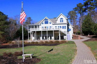 146 Robinson Dr, Macon, NC 27551-9180