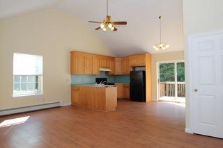 406 Eagleville Rd, Storrs Mansfield CT  06268-1815 exterior