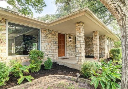 2300 Cypress Point Cv, Austin TX  78746-7118 exterior