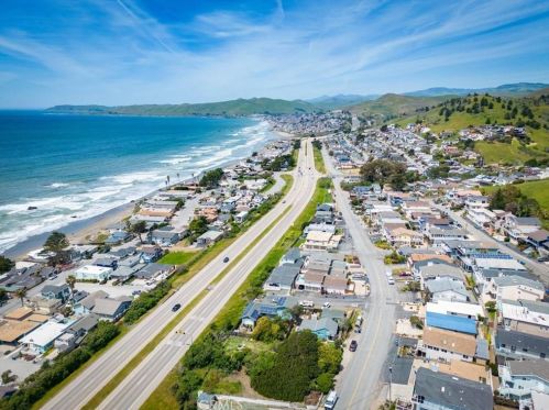 3319 Ocean Blvd, Cayucos, CA 93430-1853