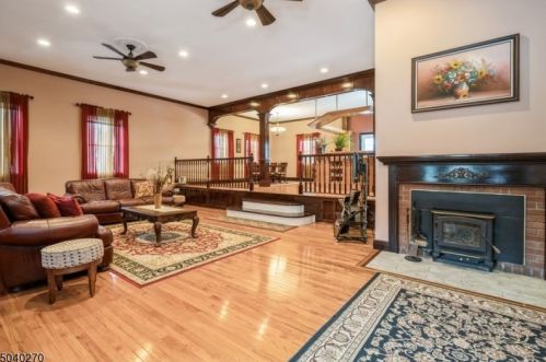 2 Sheba Dr, Wantage, NJ 07461-4829