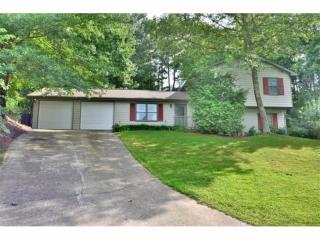 2598 Camelot Ct, Duluth, GA 30096-6225
